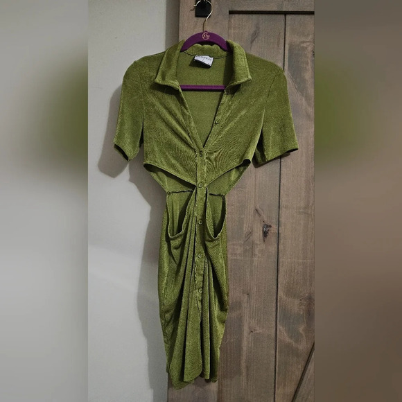 RUNAWAY Claudia Mini Dress in Grass. Size US 8. - Picture 13 of 15